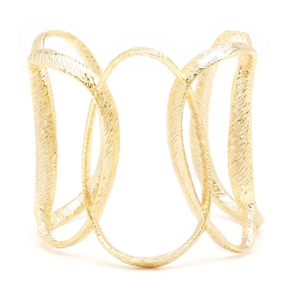 Ted Baker Gold Textured Hoop Tamii Cuff - Picture 2 of 9